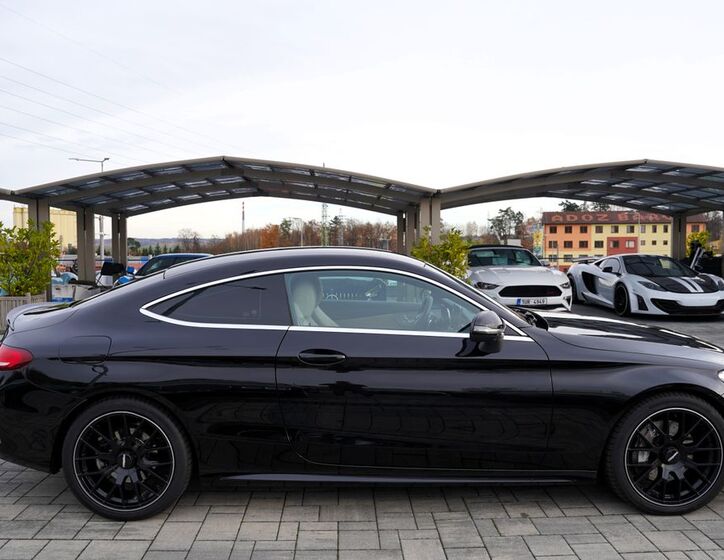 Mercedes-Benz Třídy C 7