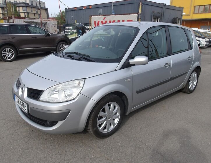 Renault Scénic Kombi 1,5 l 76 kw