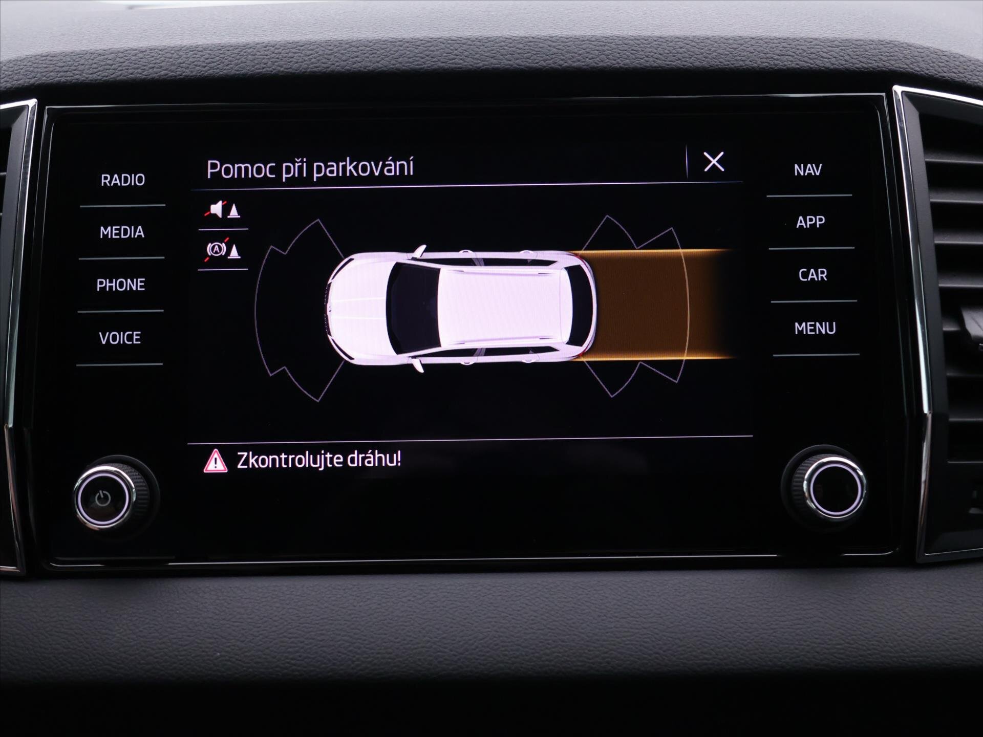 Škoda Karoq SUV / Terénní 1,5 l 110 kw