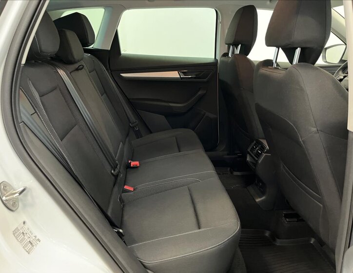 Škoda Karoq SUV 1,5 l 110 kw