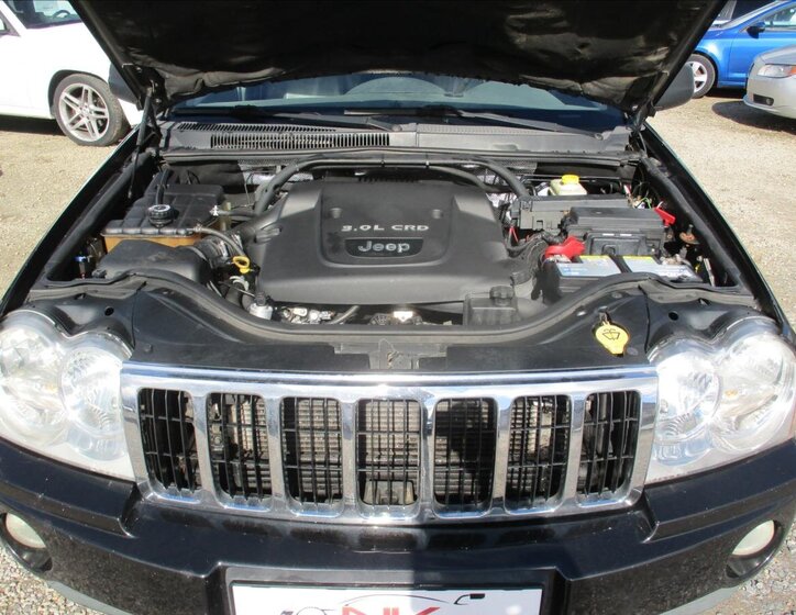 Jeep Grand Cherokee 20