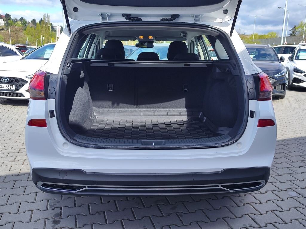 Hyundai i30 Kombi 998,0 88 kw