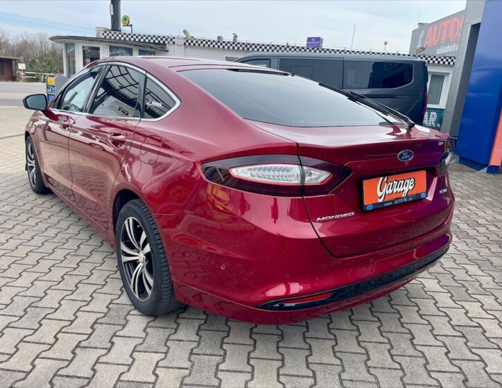 Ford Mondeo Hatchback 1,5 l 118 kw