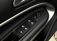 Jeep Avenger SUV / Terénní 1,2 l 74 kw