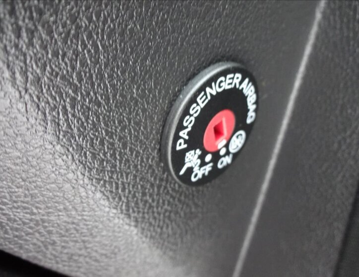 Ford Tourneo Connect MPV 998,0 74 kw