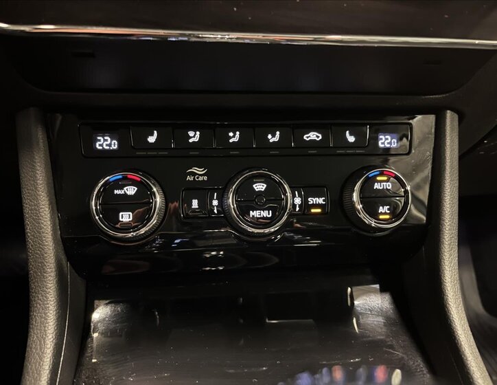 Škoda Superb Kombi 2,0 l 140 kw