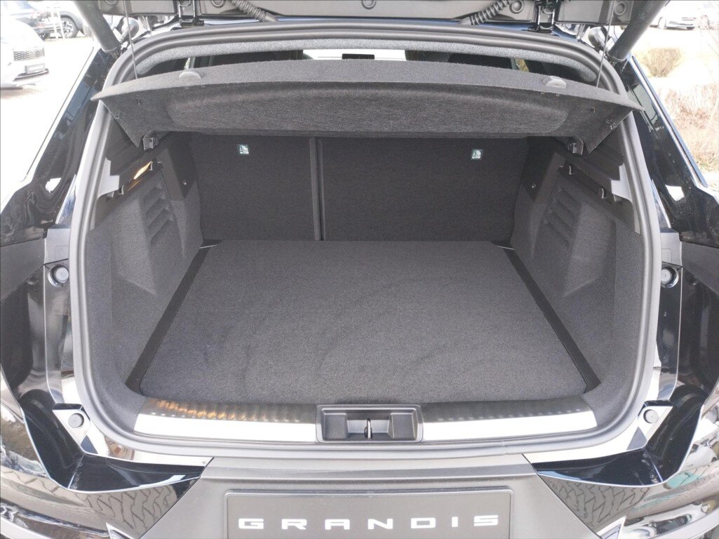 Mitsubishi Grandis SUV 1,8 l 104 kw