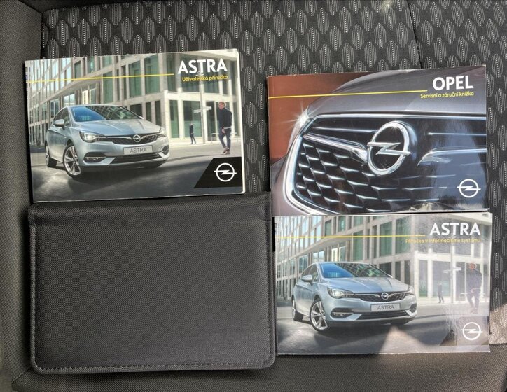 Opel Astra Hatchback 1,2 l 81 kw