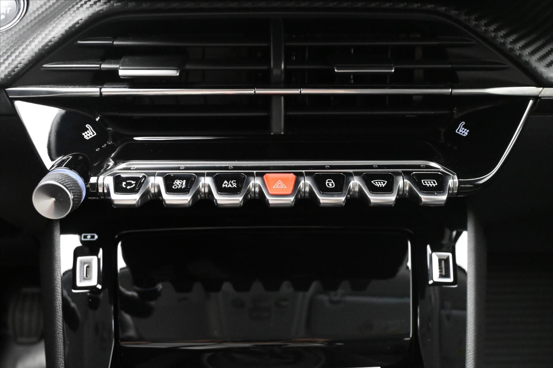 Peugeot 2008 SUV 1,5 l 81 kw