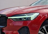 Volvo XC60 SUV / Terénní 2,0 l 145 kw