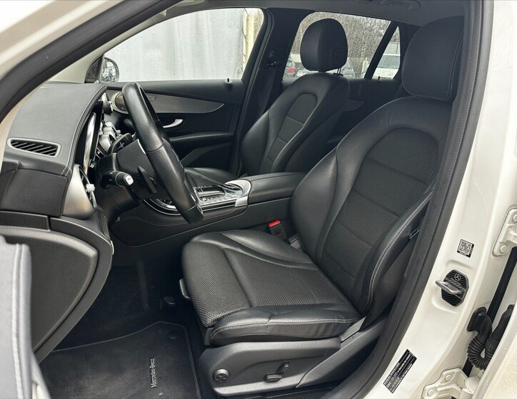 Mercedes-Benz GLC Kombi 2,0 l 143 kw