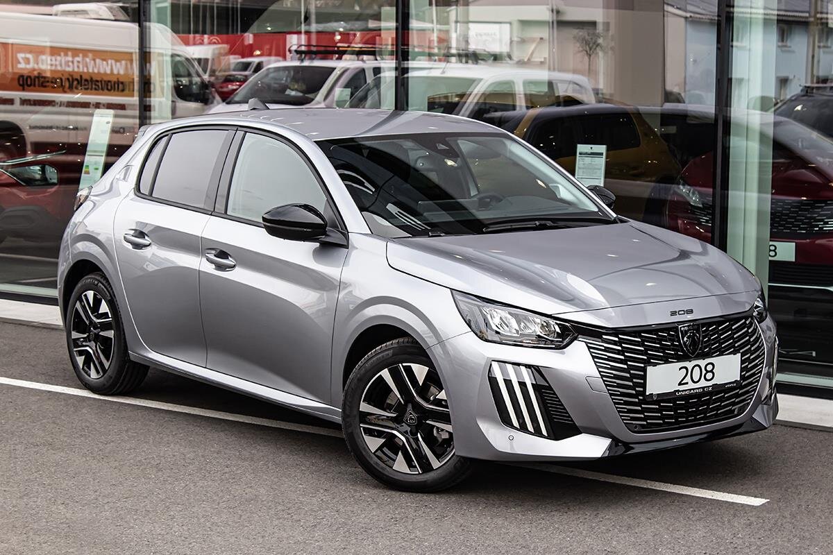 Peugeot 208 Hatchback 1,2 l 81 kw