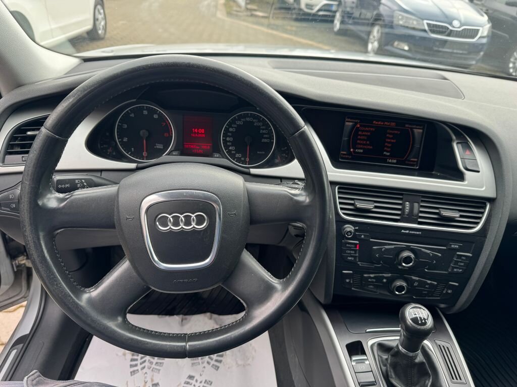 Audi A4 Sedan / Limuzína 1,8 l 88 kw