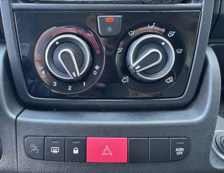 Fiat Ducato Skříň 2,3 l 96 kw