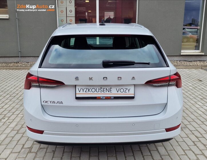 Škoda Octavia Kombi 2,0 l 85 kw