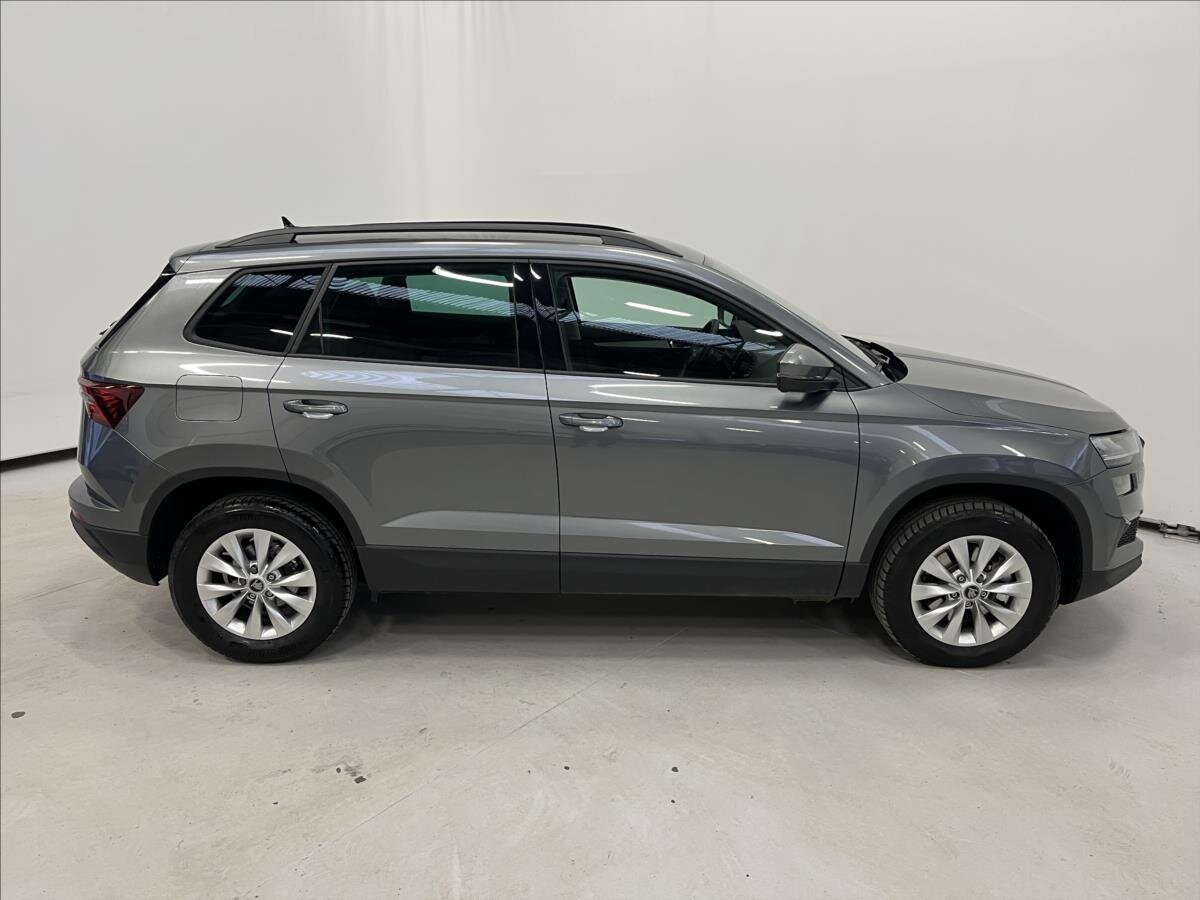 Škoda Karoq SUV 1,5 l 110 kw