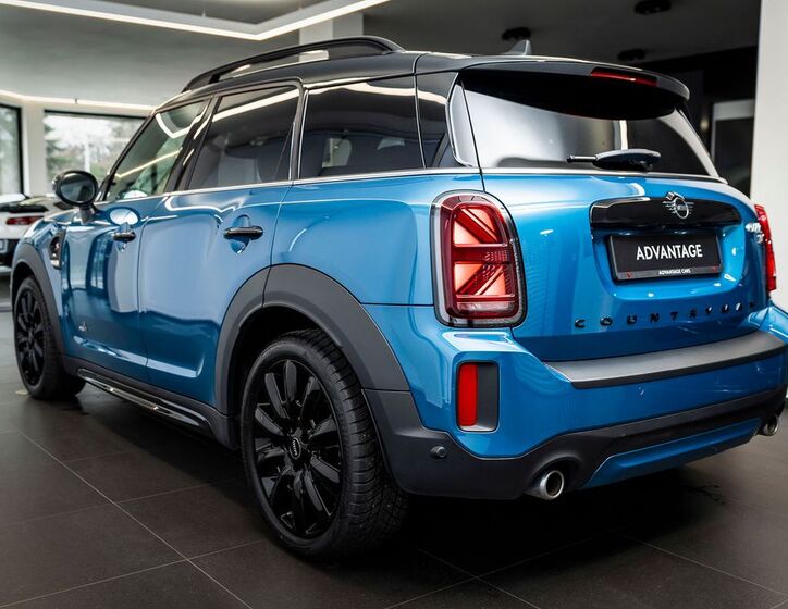 Mini Countryman 4