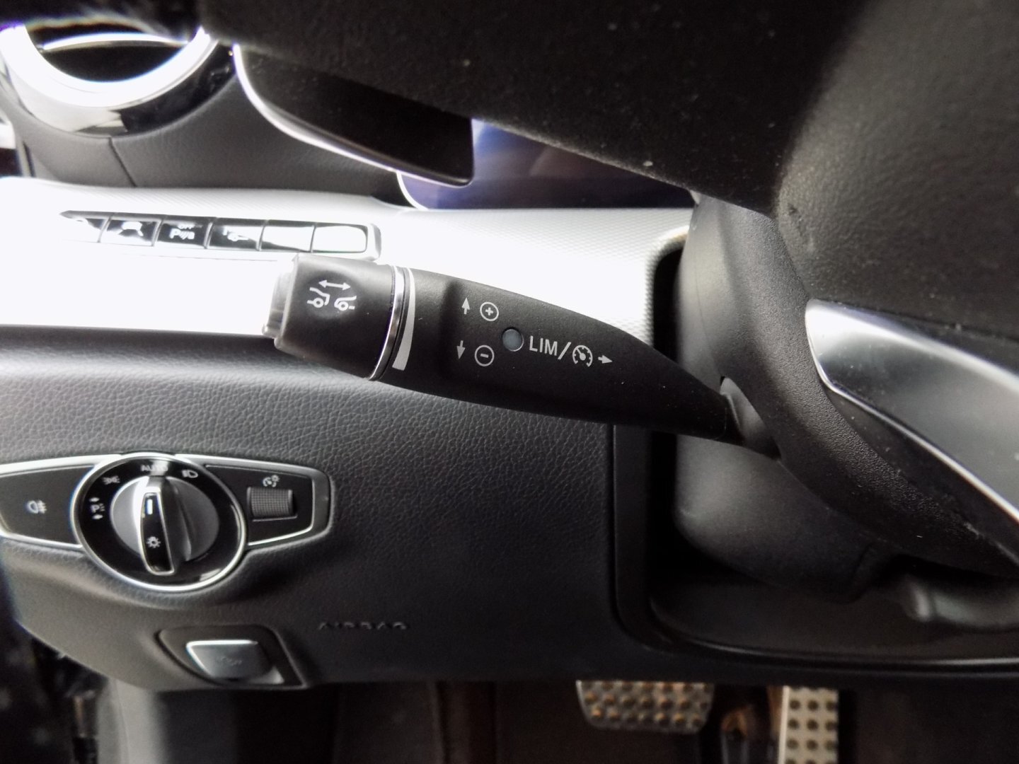 Mercedes-Benz Třídy E Sedan 3,0 l 190 kw