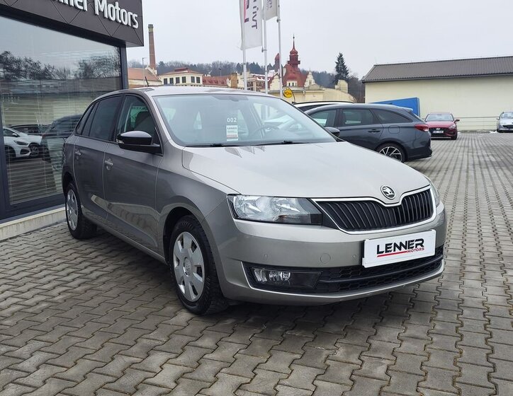 Škoda Rapid Hatchback 1,2 l 81 kw