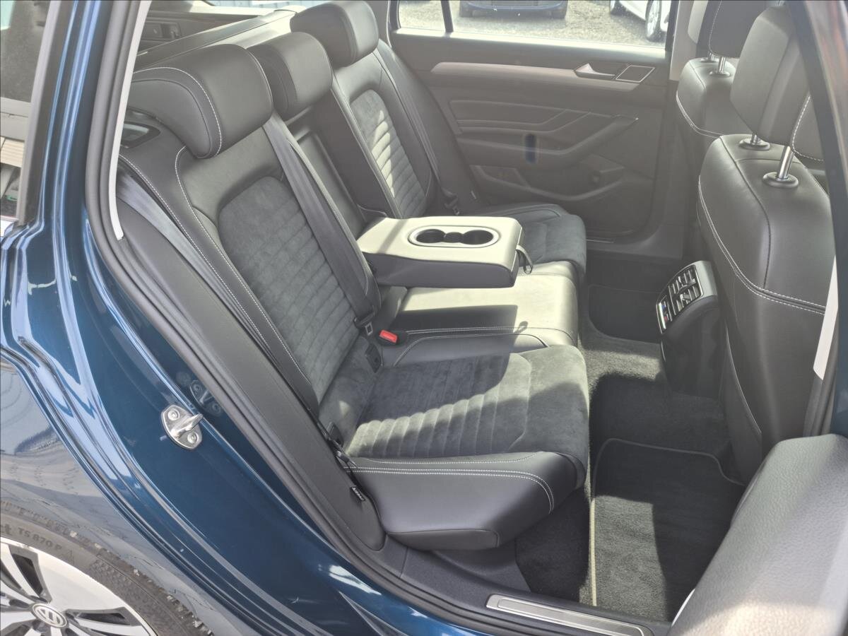 Volkswagen Passat Kombi 1,4 l 160 kw