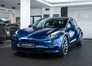 Tesla Model 3 Sedan / Limuzína 0,0 377 kw