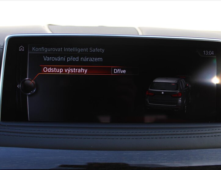 BMW X5 SUV 3,0 l 230 kw