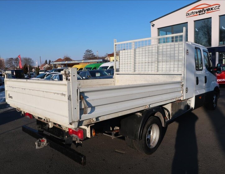 Iveco Daily Sklápěč 2,3 l 100 kw