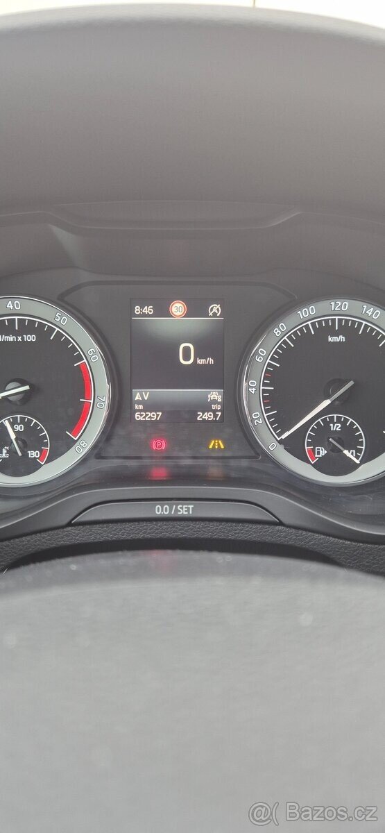 Škoda Karoq SUV 0,0 110 kw