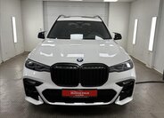 BMW X7 Kombi 3,0 l 250 kw