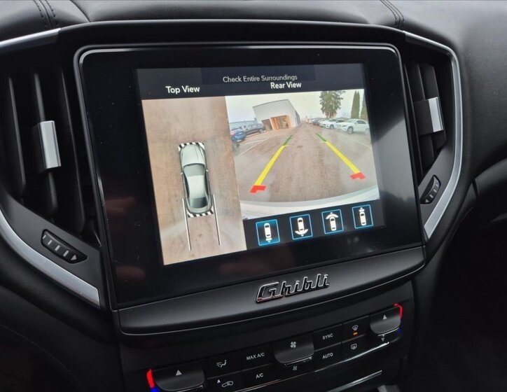 Maserati Ghibli Sedan 3,0 l 316 kw