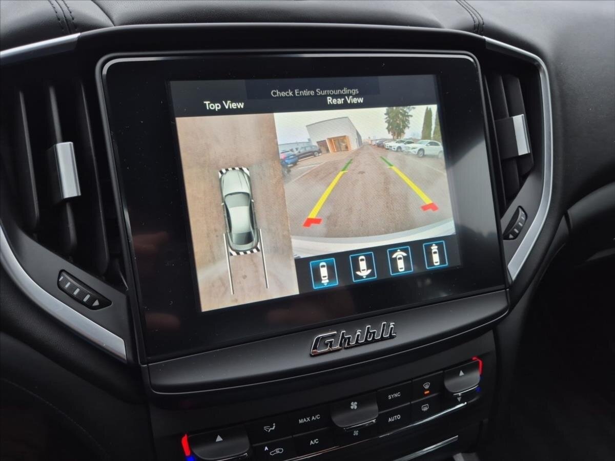 Maserati Ghibli Sedan 3,0 l 316 kw