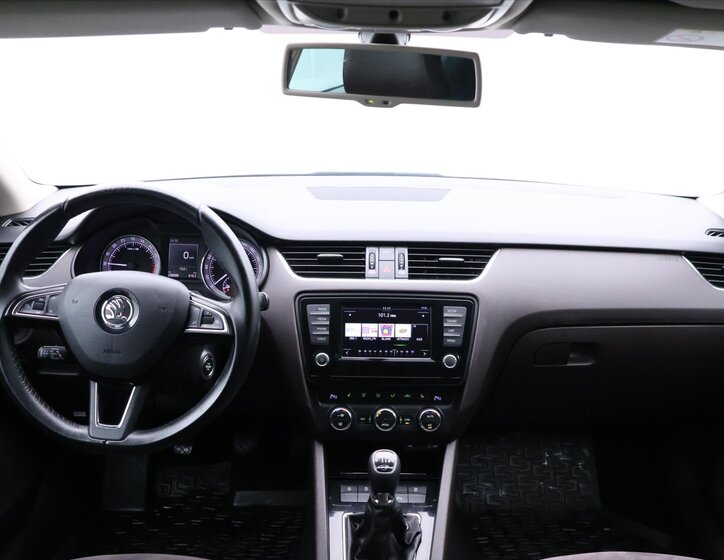 Škoda Octavia Kombi 2,0 l 110 kw