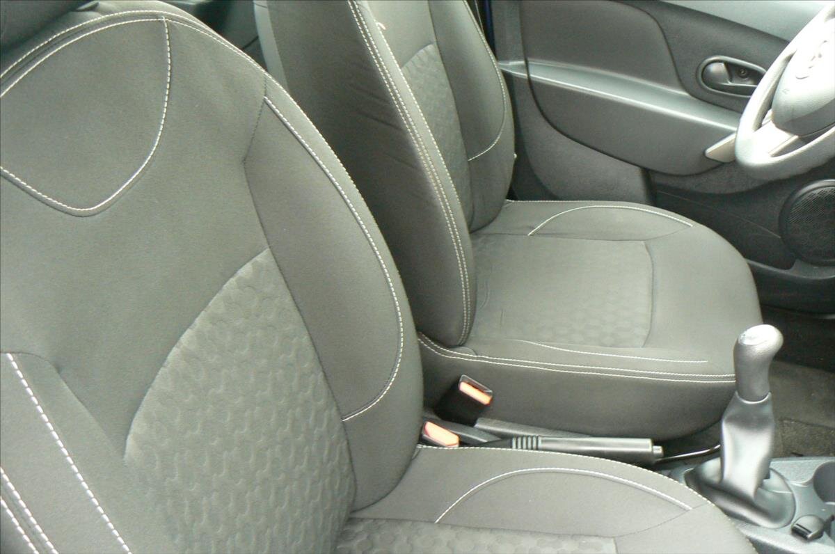 Dacia Sandero Hatchback 898,0 66 kw