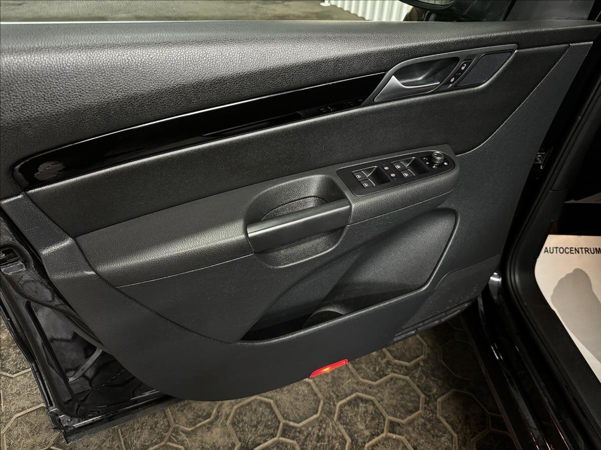 Volkswagen Sharan MPV 2,0 l 110 kw