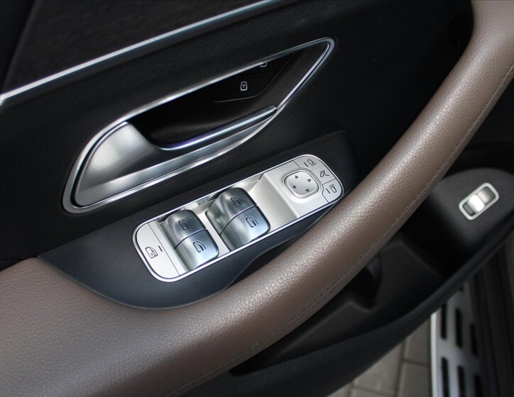 Mercedes-Benz GLE SUV / Terénní 2,9 l 243 kw