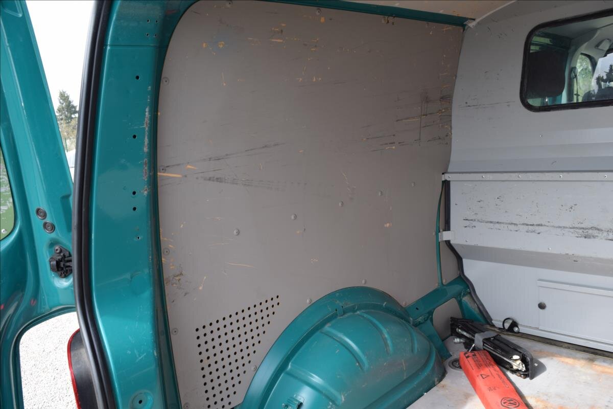 Volkswagen Transporter Kombi 2,0 l 110 kw