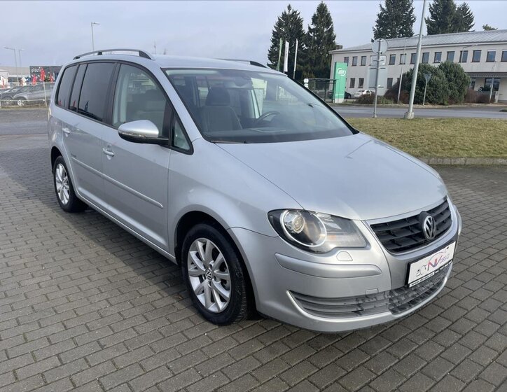 Volkswagen Touran 37