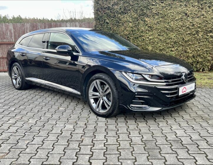 Volkswagen Arteon Kombi 2,0 l 147 kw