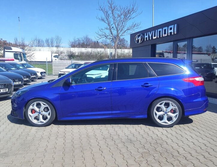 Ford Focus Kombi 2,0 l 218 kw