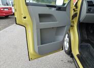 Volkswagen Caravelle 15