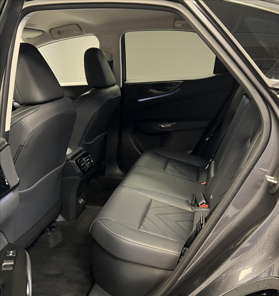 Lexus NX 350h SUV 2,5 l 179 kw