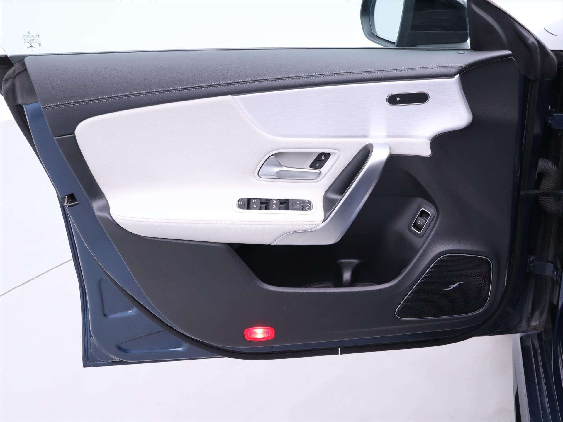 Mercedes-Benz CLA Kombi 2,0 l 225 kw