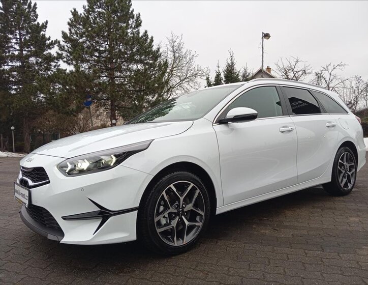 KIA Ceed Kombi 1,5 l 103 kw