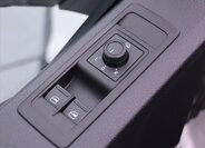 Volkswagen Transporter Kombi 2,0 l 62 kw