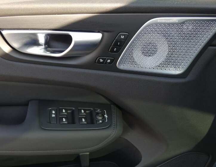 Volvo XC60 SUV 2,0 l 228 kw