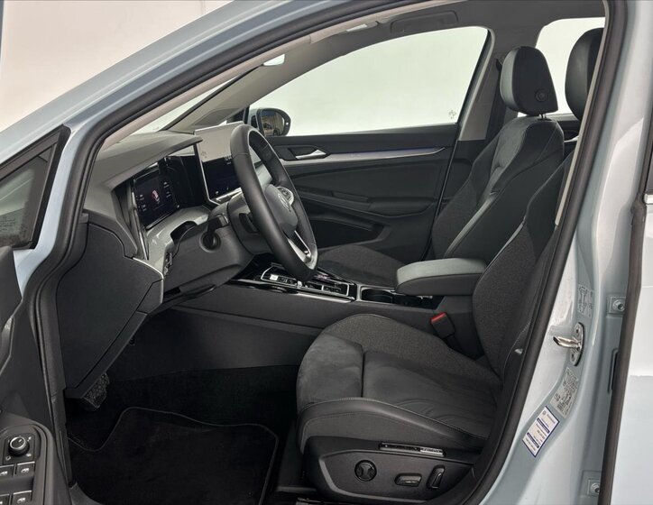 Volkswagen Golf Kombi 1,5 l 110 kw