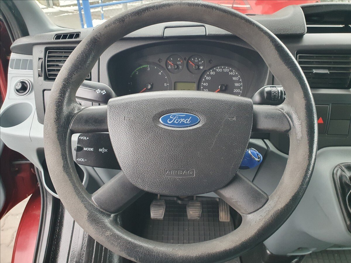 Ford Transit Kombi 2,2 l 81 kw