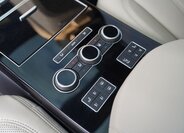 Land Rover Range Rover SUV / Terénní 4,4 l 250 kw