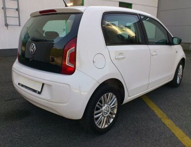 Volkswagen up! 11