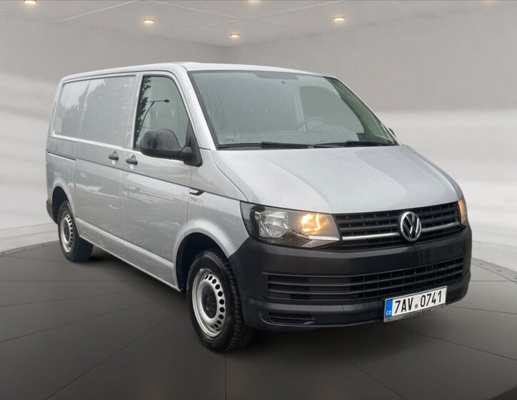 Volkswagen Transporter Skříň 2,0 l 75 kw